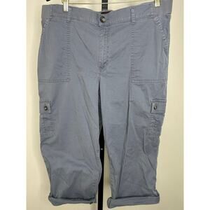 Lee women’s cargo culottes-‎ size 18- gray, pockets, zip button summer pants